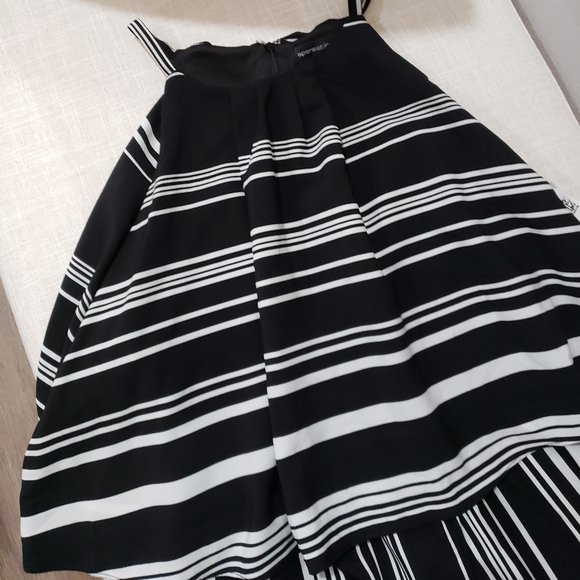 Spenser Jeremy Black & White Striped Sleeveless Romper, Size 6, w/Scoop Neck, - Picture 9 of 12